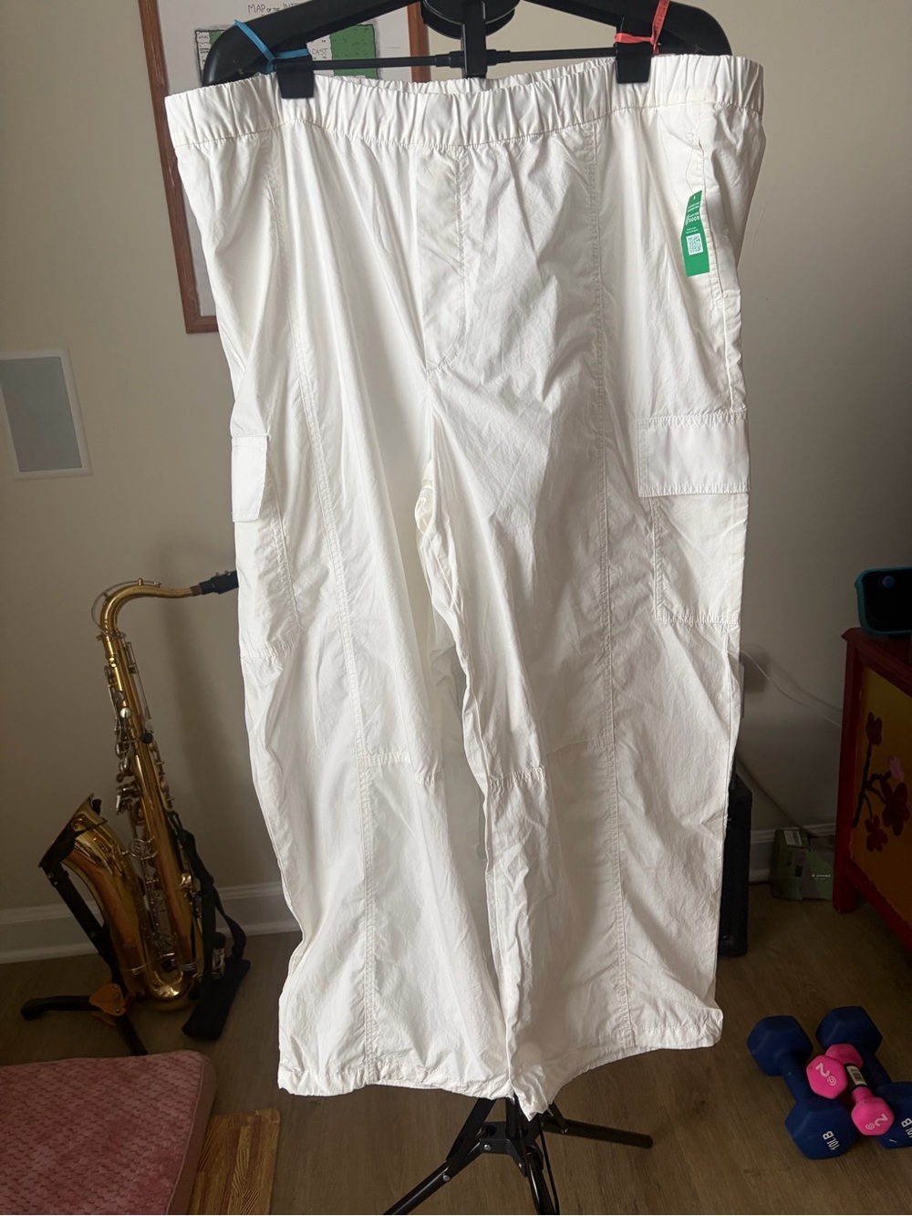 GAP White Wide Leg Cargo Pants Size XXL NWT — Cool-Girl Utility Vibes